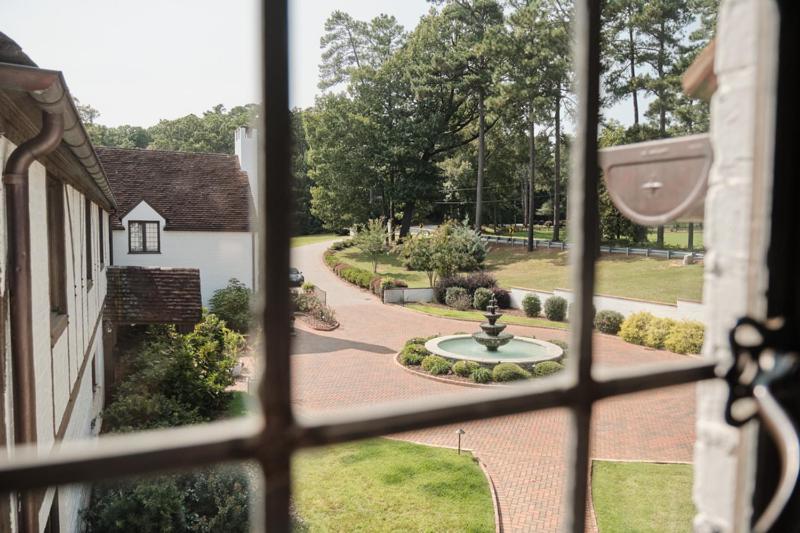 Duncraig Manor Bed and Breakfast Southern Pines Exteriör bild